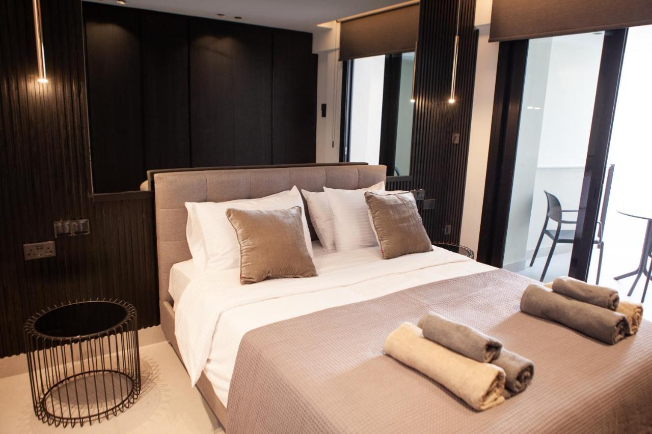Raam Luxury Suites Larnaka Exterior foto