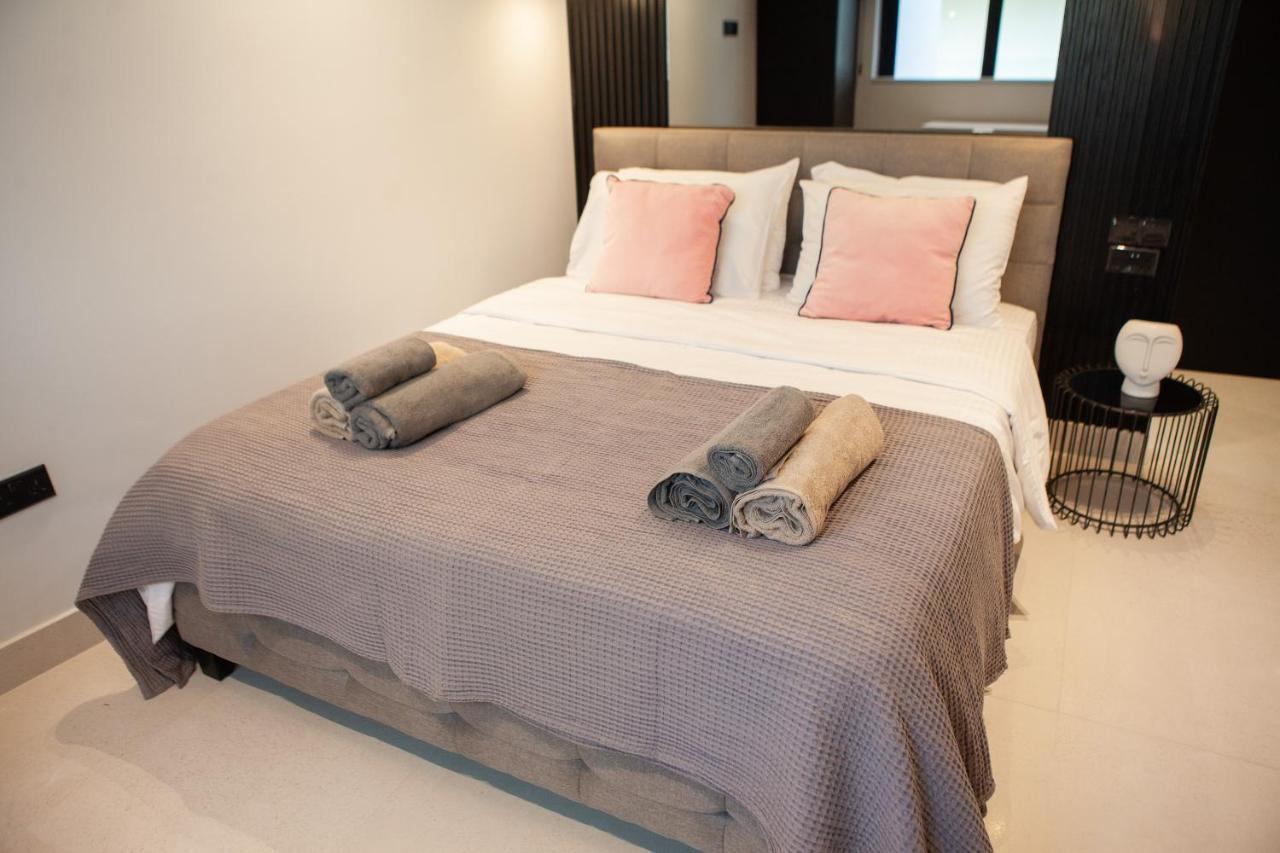 Raam Luxury Suites Larnaka Exterior foto