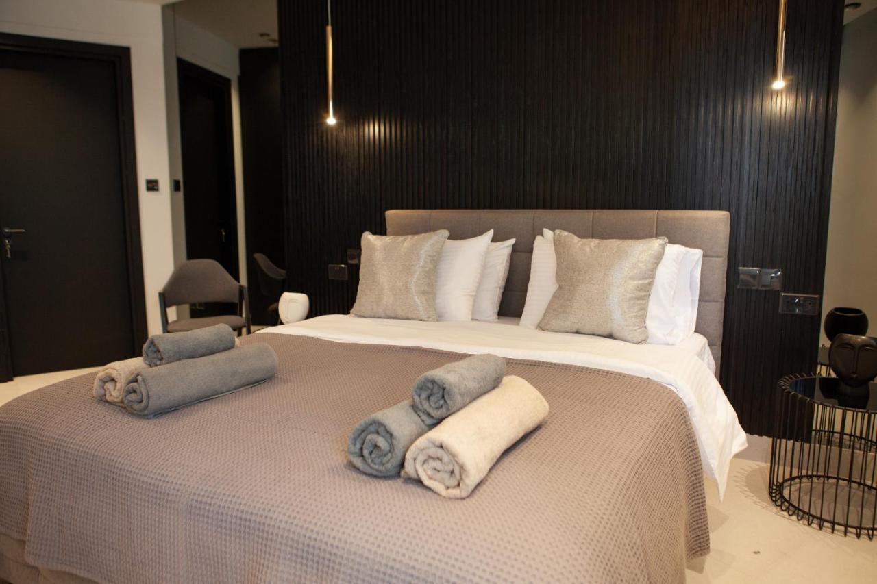 Raam Luxury Suites Larnaka Exterior foto